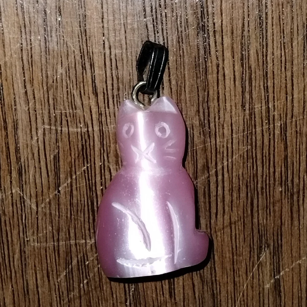 Carved Cat Pendant